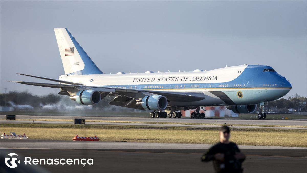 A Boeing Catar voa para a Casa Branca. Os Estados Unidos aceitam 400 milhões de presentes