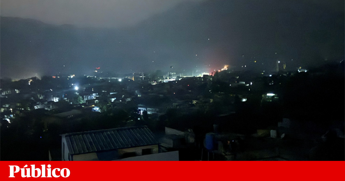 A Índia lança ataques aéreos no Paquistão | Ásia