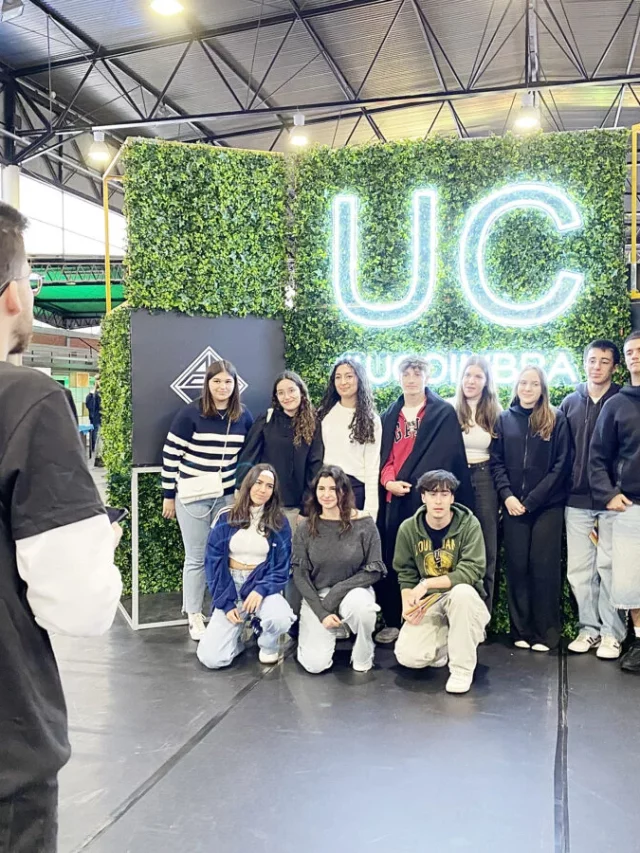 A UC apresenta a possíveis alunos durante a semana aberta