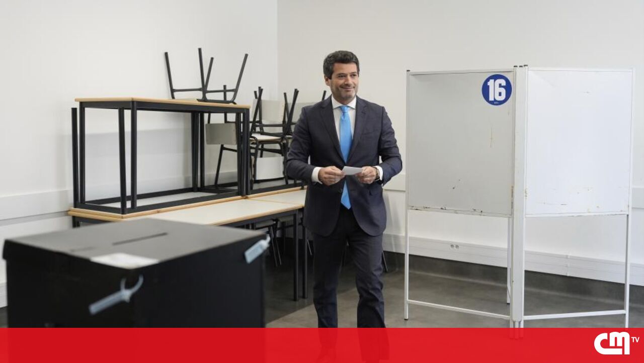“A coisa mais importante hoje é a saúde democrática”: André Ventura pratica os direitos de voto em Lisboa – Vídeo