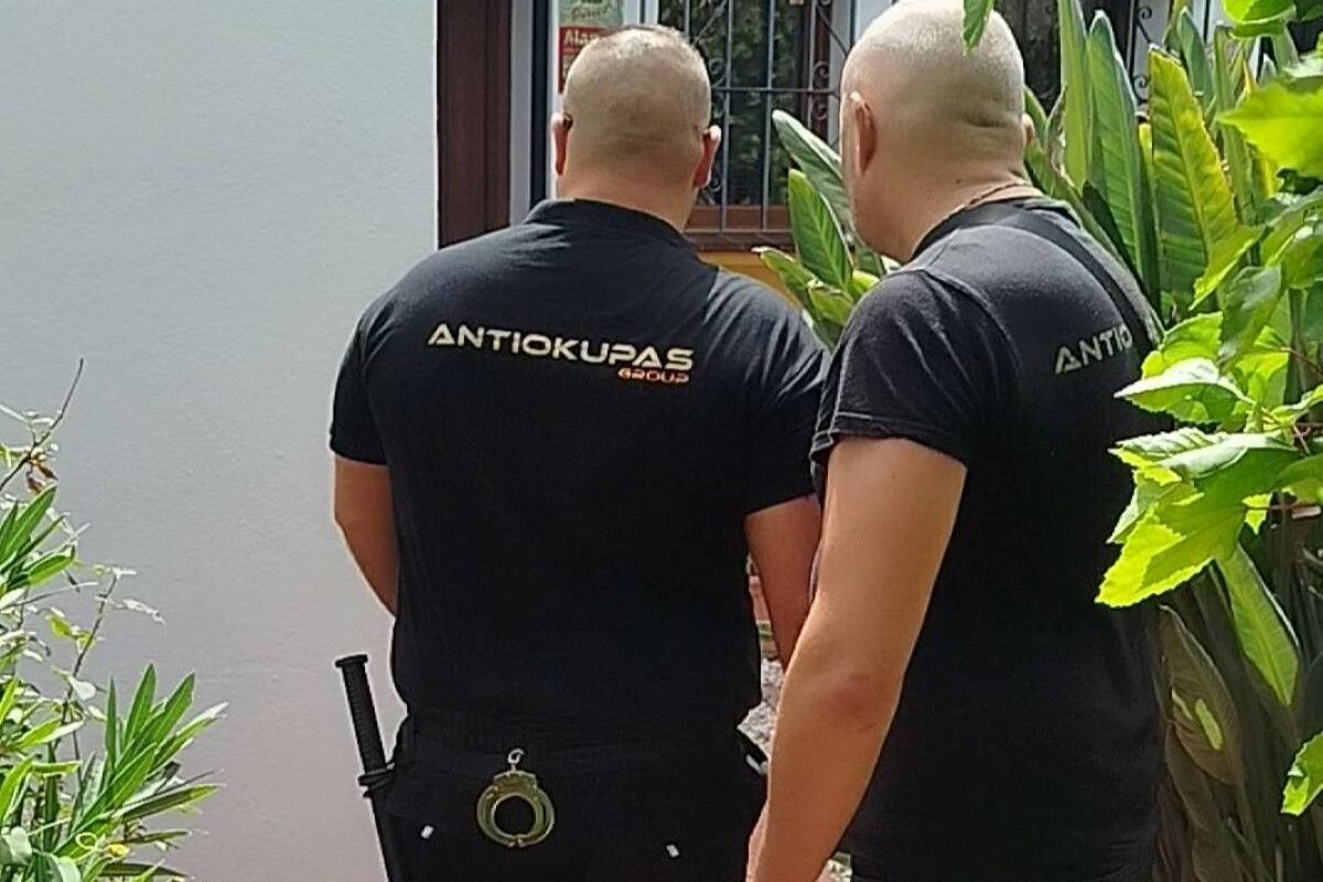 A empresa espanhola “Antiokupas” foi expulsa em Portugal. Os membros do Congresso estão investigando