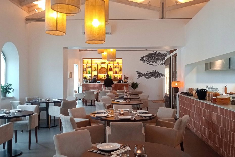 A primeira casa de hardware de Tavira se torna um restaurante