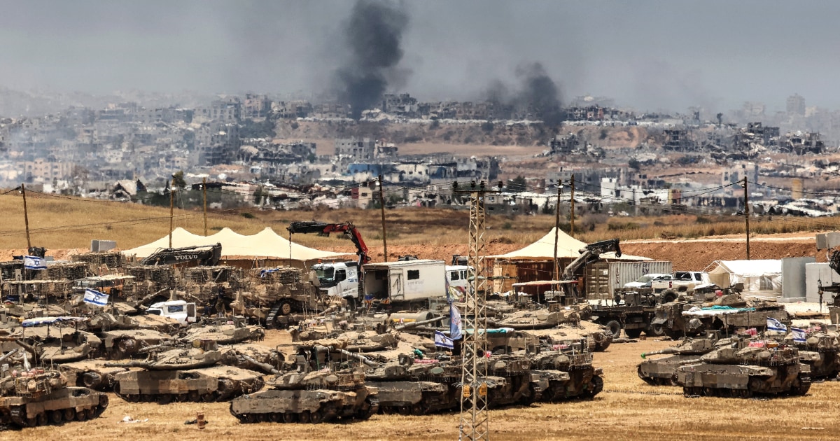 A wave of air strikes killed hundreds of people, Israel launched a major new attack in Gaza