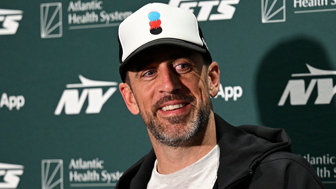 Aaron Rodgers biographer predicts quarterback will sign with the Steelers