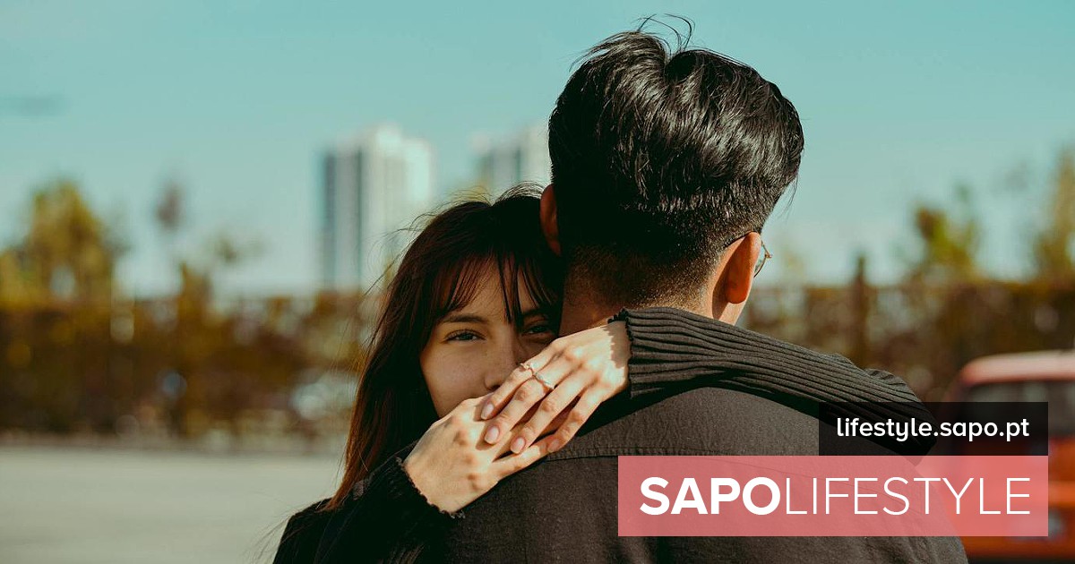 Abraço de cada logotipo – logotipo