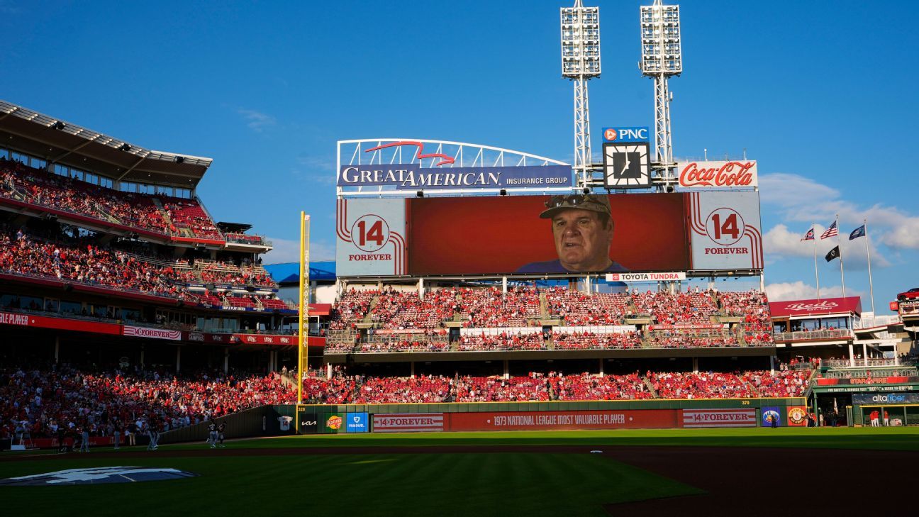 After the MLB is restored, the Reds pay tribute to Pete Rose