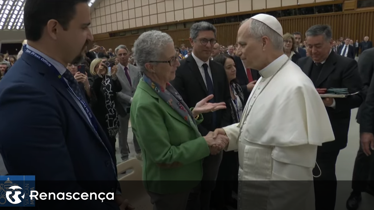 “Ainda estou aprendendo a ser um papa.” Leão XIV fala com um repórter da Renascença