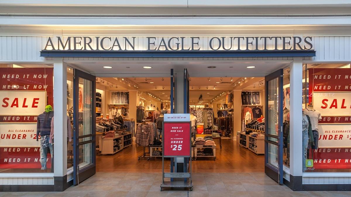 American Eagle Outfitters withdraws fiscal 25 outlook, Q1 revenue drops 5%