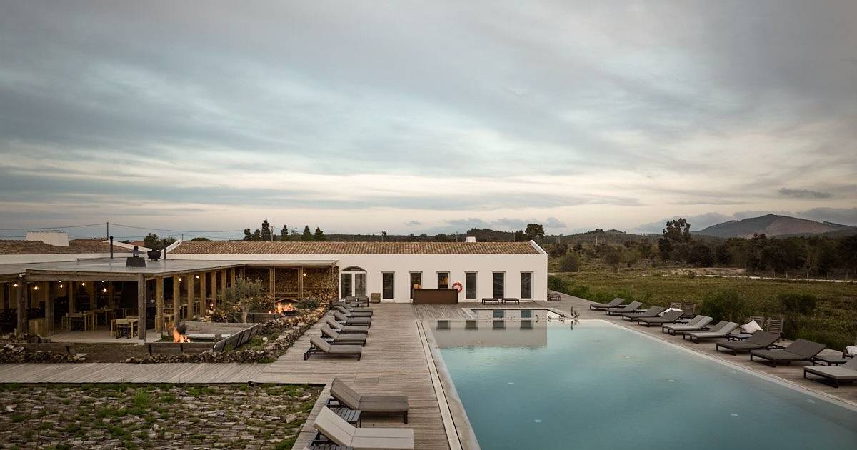Aprenda sobre os hotéis country de 2025 Sustainability Awards na costa de Alentejo