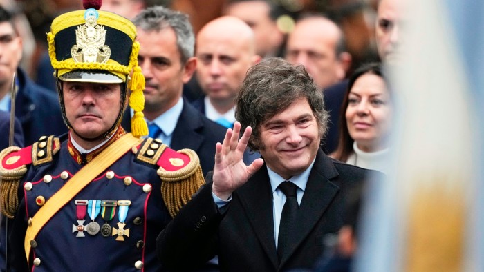 Argentina raises $1 billion in international bond auction for Javier Milei
