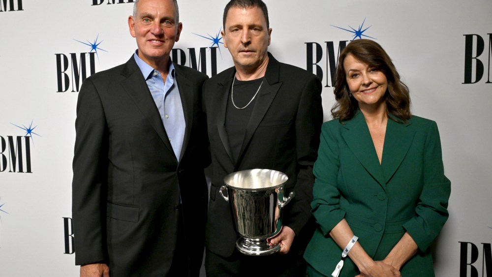 Atticus Ross plays idol at the BMI Film, TV and Visual Music Awards