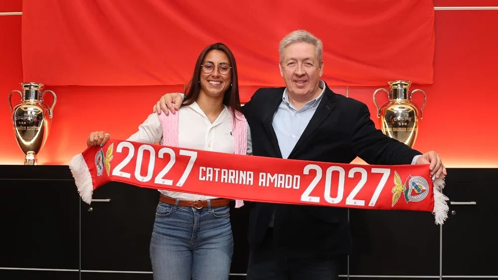 Atualizações de Lousanense Catarina Amado e Benfica