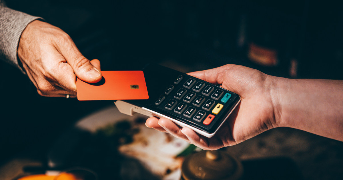 Banks keep credit card rates high even after CFPB rules accuse advanced APRS of CFPB rules
