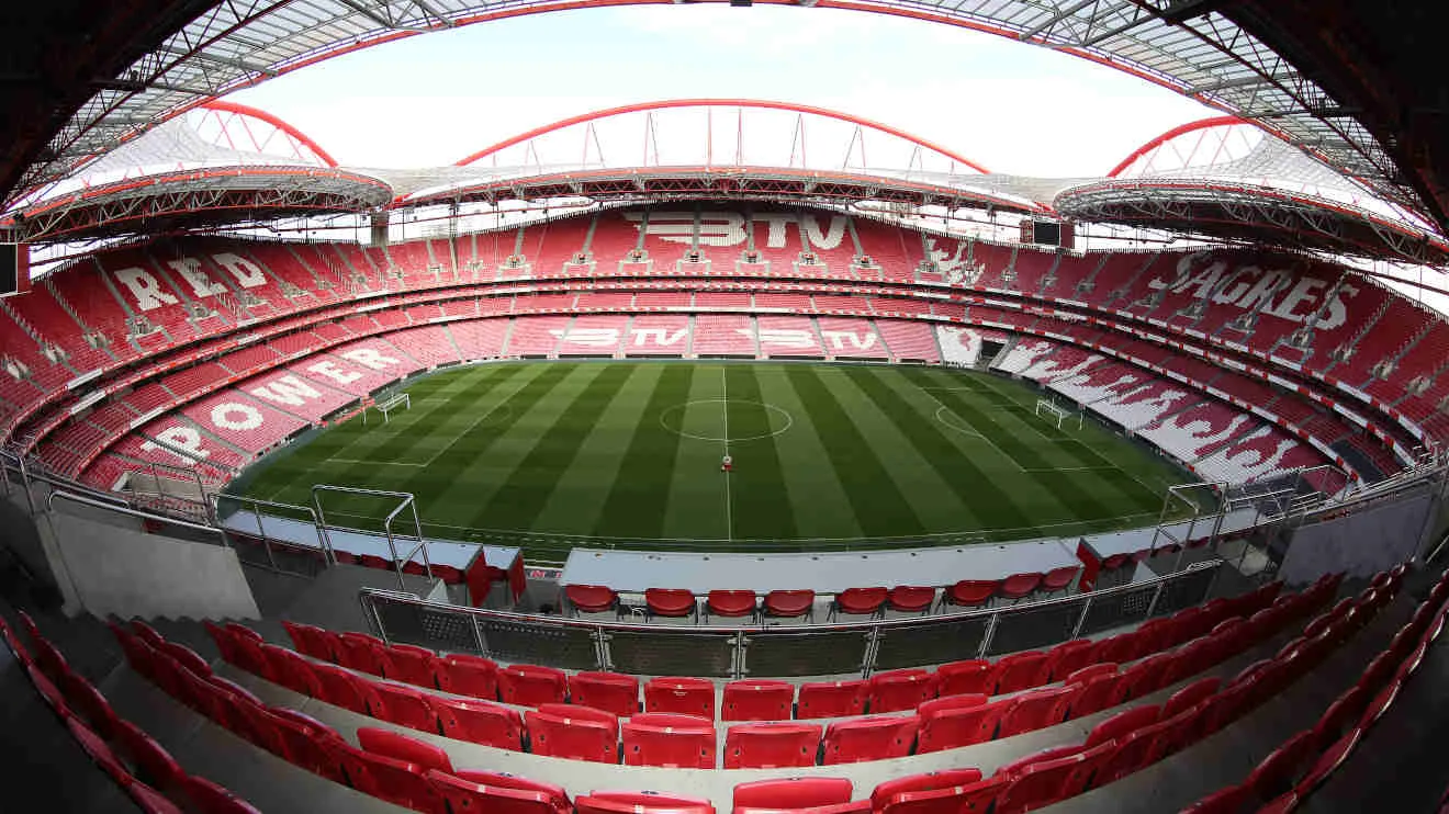 O comprador de Vieira da Sad Do Benfica's Action silenciosamente até o final da temporada