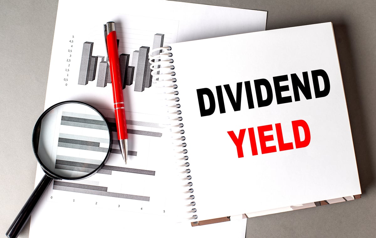 Better dividend stocks: UPS vs. Ford