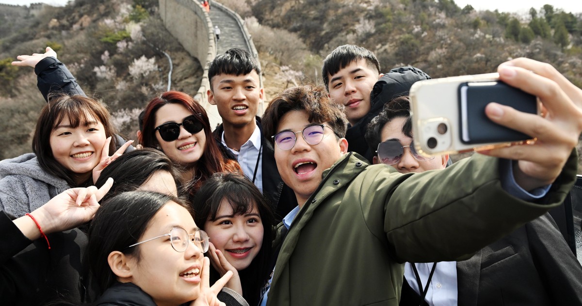 Between the United States and China, young people in Taiwan only want things to remain the same