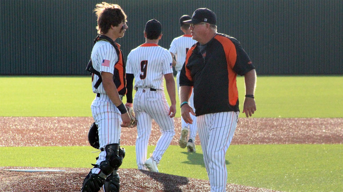Big Country Baseball Regional Semi-Finals, Regional Finals Showdown