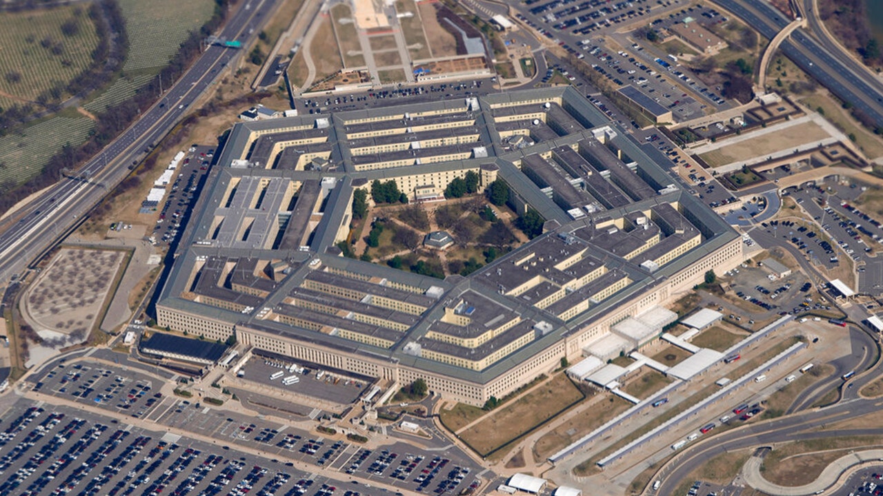 Bipartisan bill will make defense work easier for military recruits with medical problems
