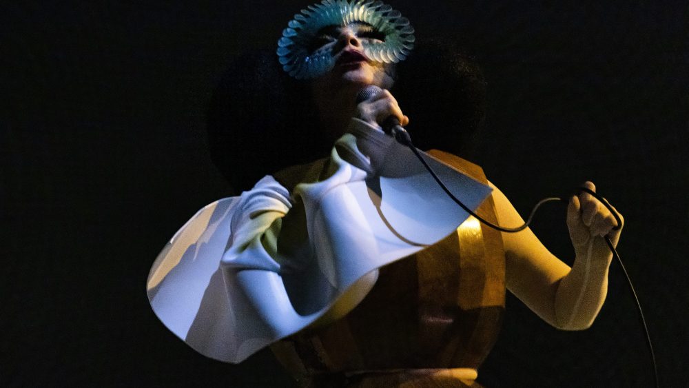 Björk in her concert movie Cornucopia and the immersive science fiction universe