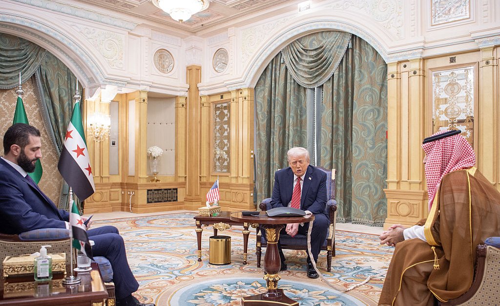 Break Trump's plan to lift sanctions on Syria
