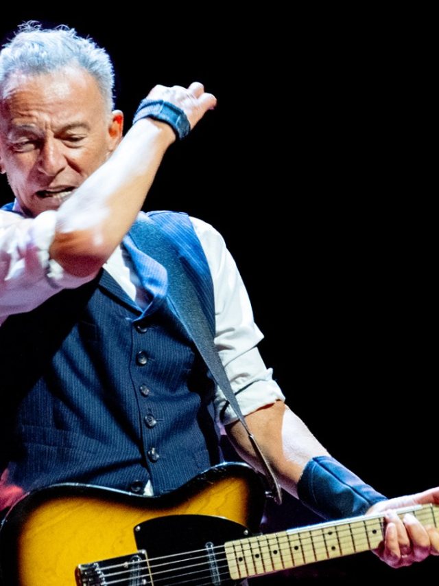 Bruce Springsteen v Donald Trump: In the Battle