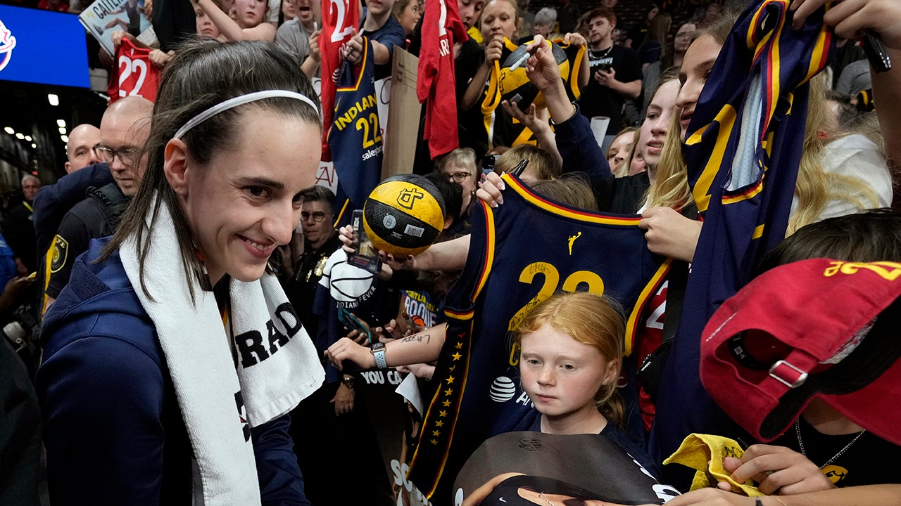 Caitlin Clark has had a “stunning impact” on the WNBA, the legend says.