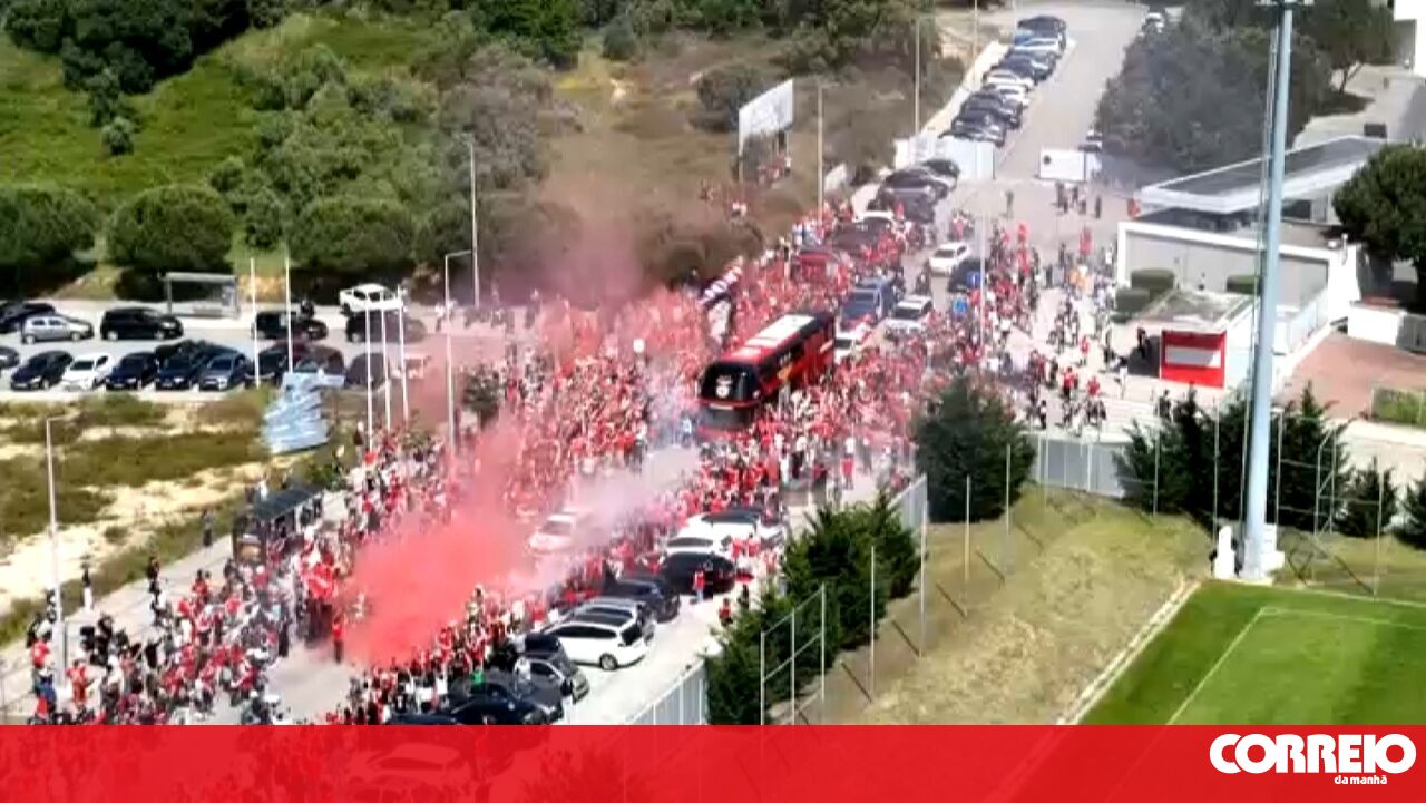 Centenas de fãs se juntam a Seixal na festa “vermelha” em Derby – futebol