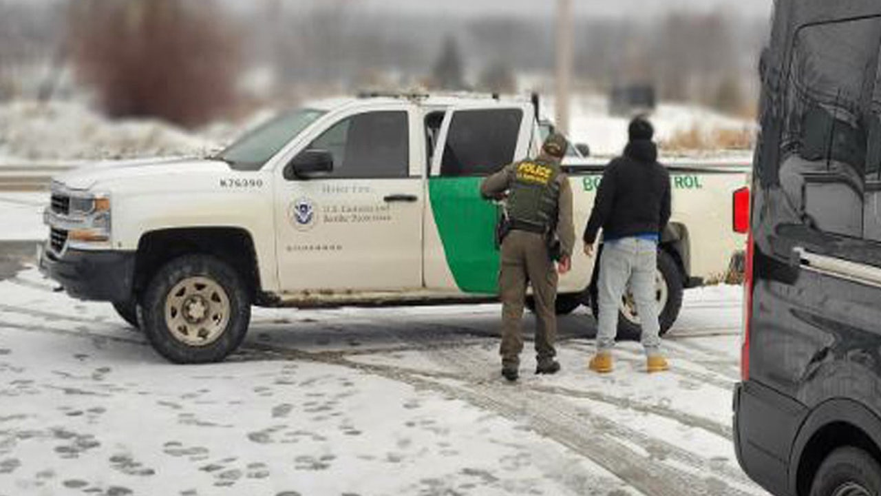 China, Venezuelan illegal foreigners encounter crossing the northern border in CBP
