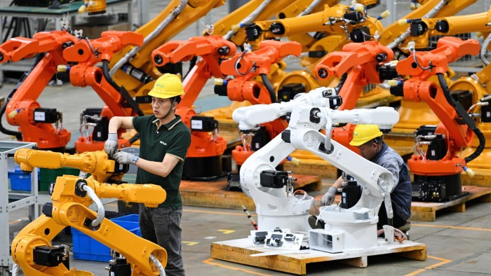 Chinese companies clear supply chains of foreign parts in the U.S. trade war