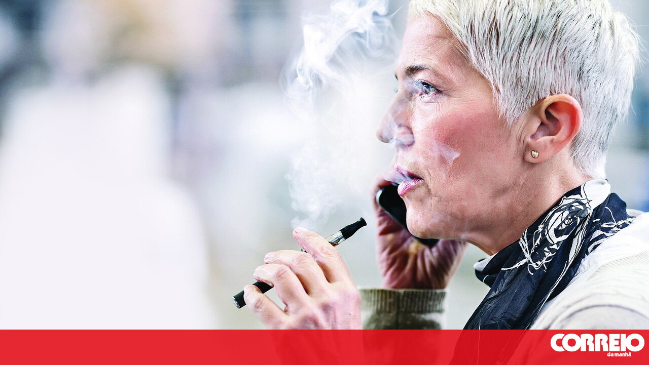 Cigarros eletrônicos descartáveis ​​à venda no Reino Unido – Mundo