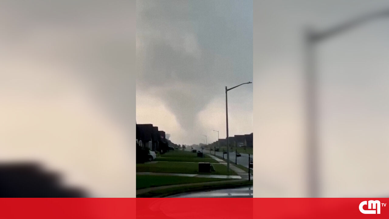 Cloud descobre funil no Alabama, EUA – Vídeo