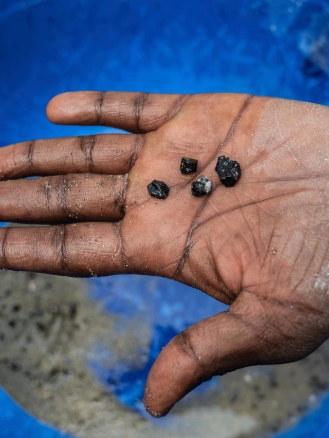 Congo's miners mine world technology – no matter who is responsible