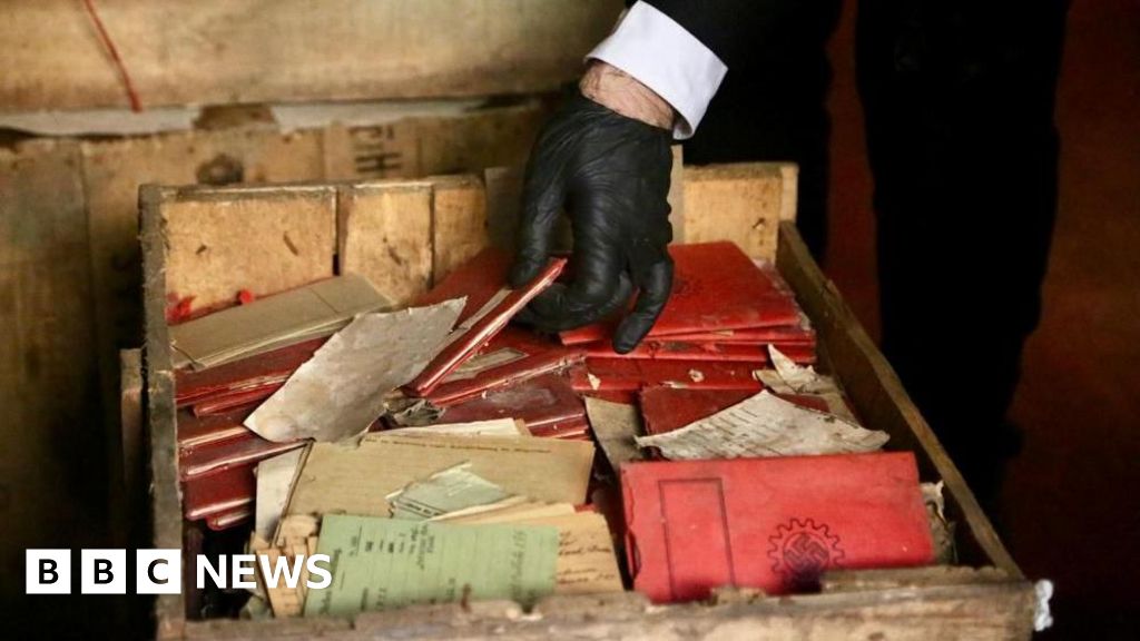 Crates filled with Nazi documents found in the basement of Argentine court