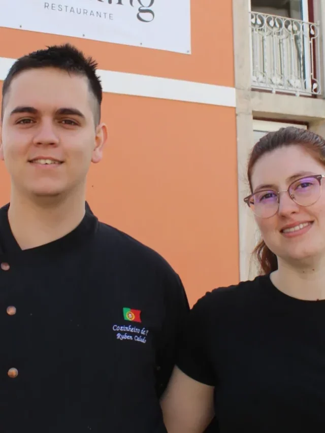 Criatividade e inovação na mesa de jantar na casa de ensaios