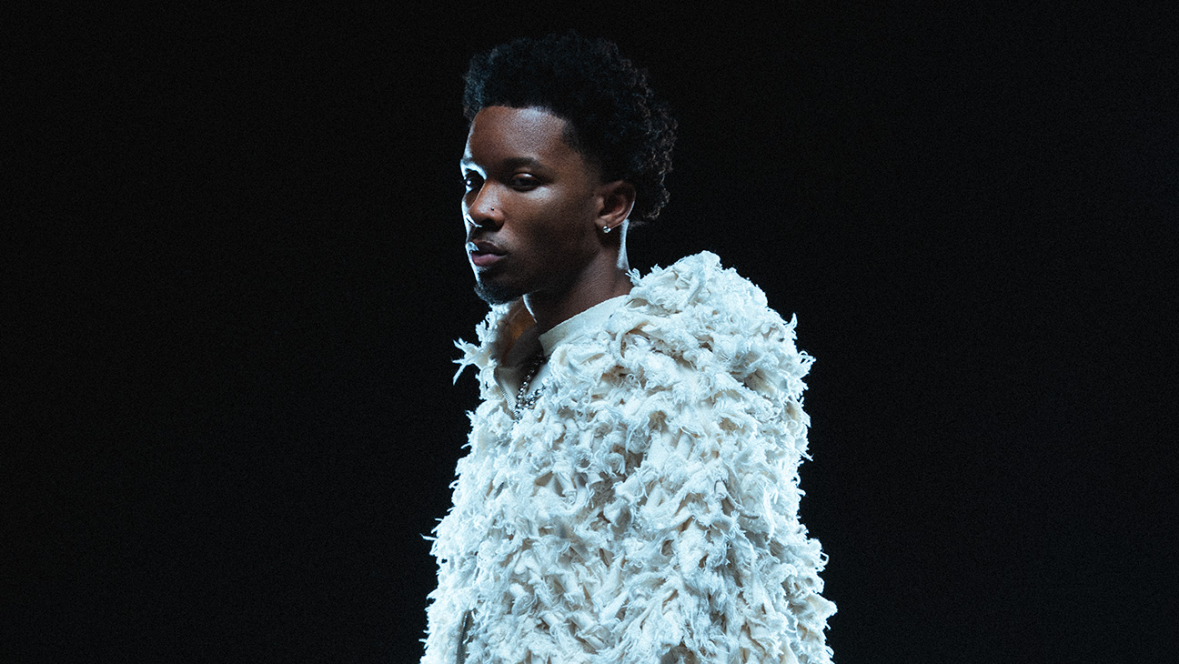 D4VD NABS TOP-15 debuts with a “Wild” album produced by BandLab over the phone