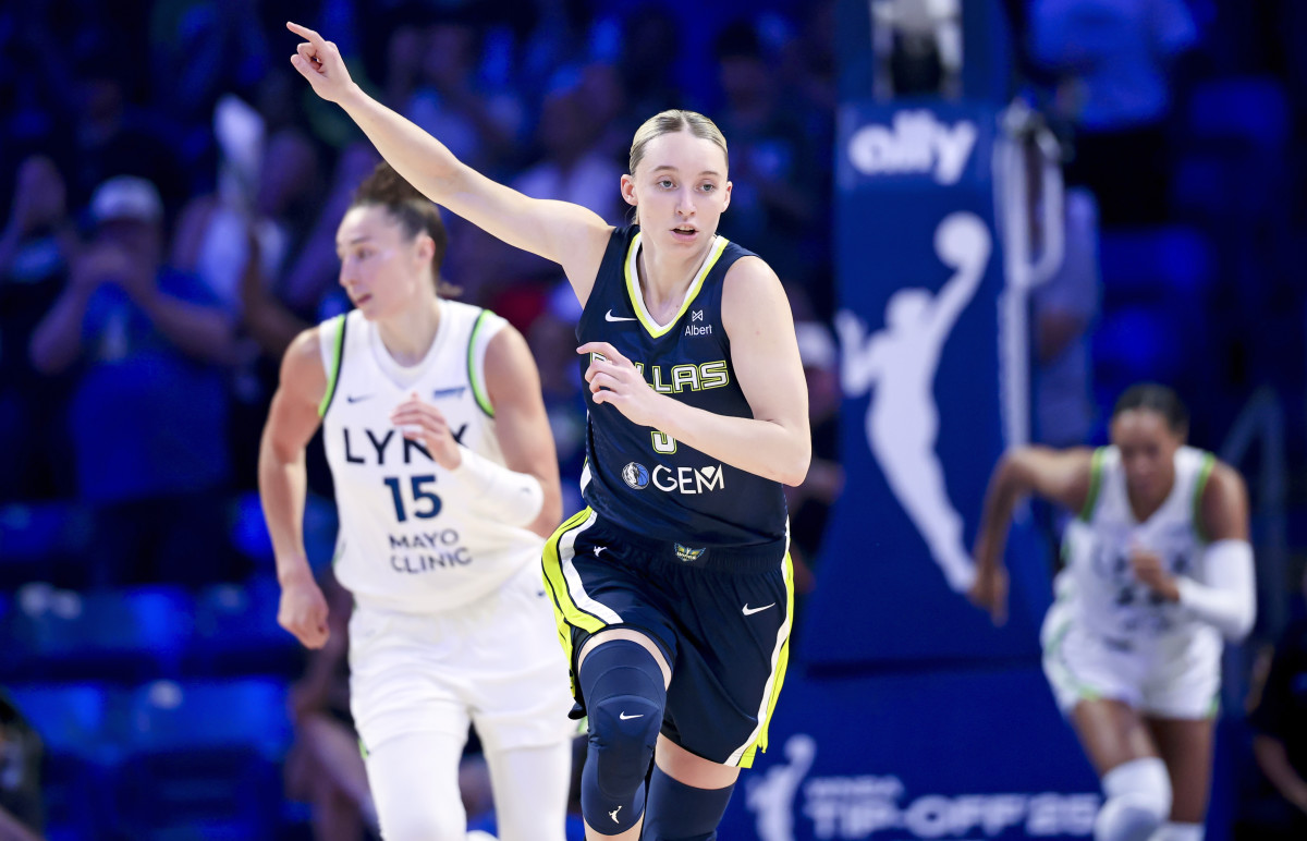 Dallas Wings Universal