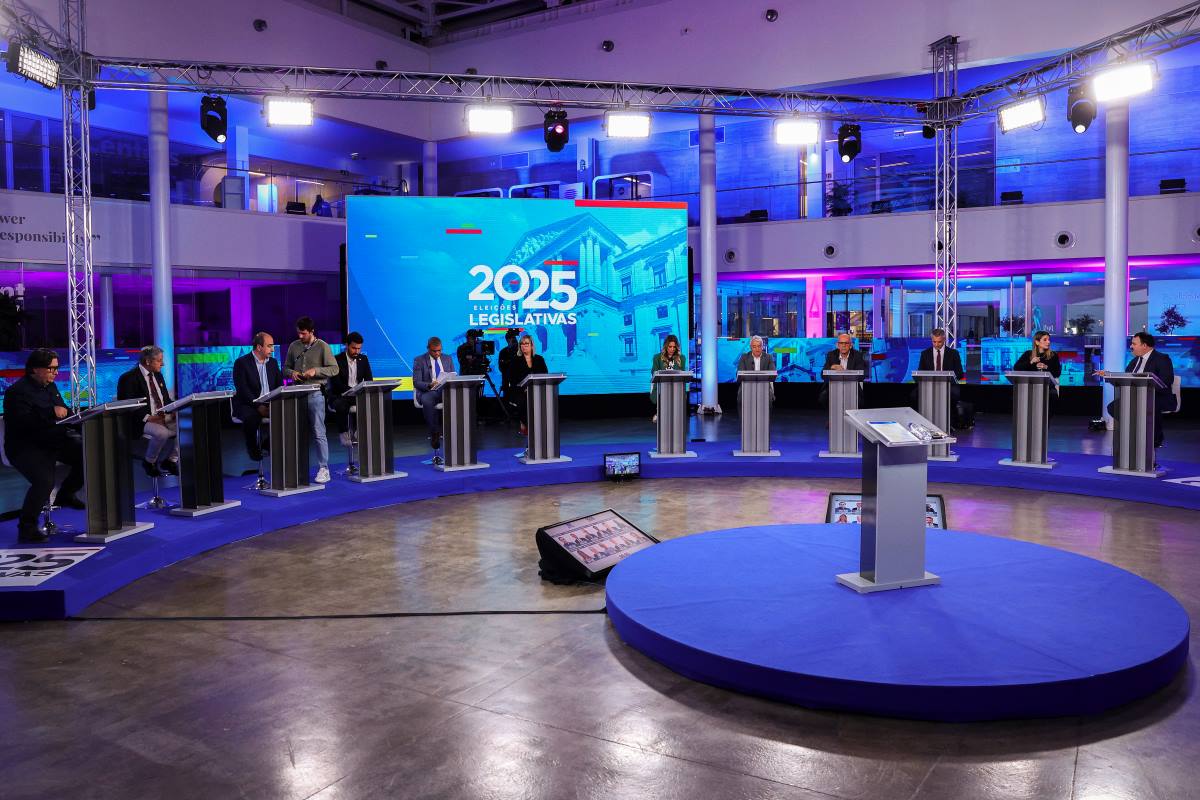 Debate “Little Kids”: Quais são as diferenças entre esses 12 partidos políticos?