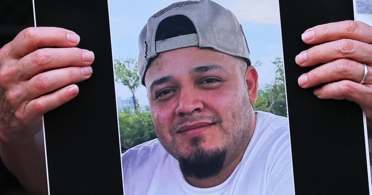 Decide whether the Trump administration can keep the details of the case confidential in Abrego Garcia