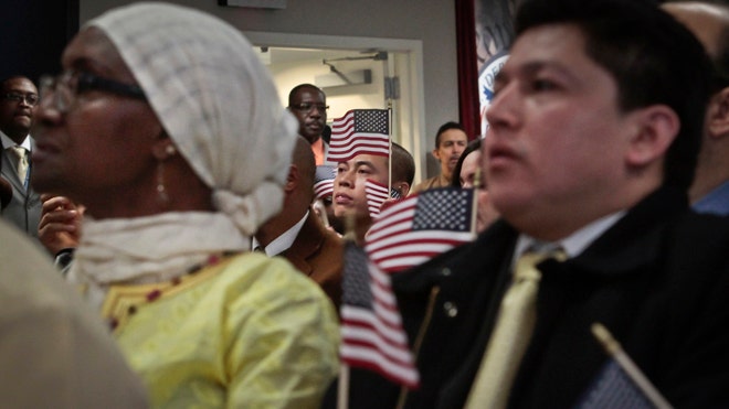 Democrats openly pay attention to the 2028 presidential campaign, continuing tradition