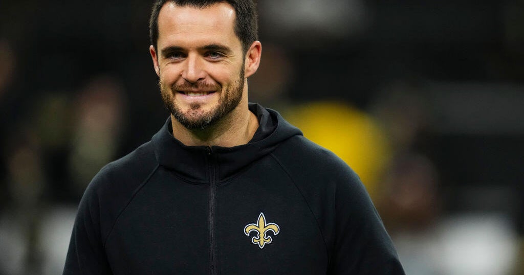 Derek Carr retires due to “significant degenerate changes”