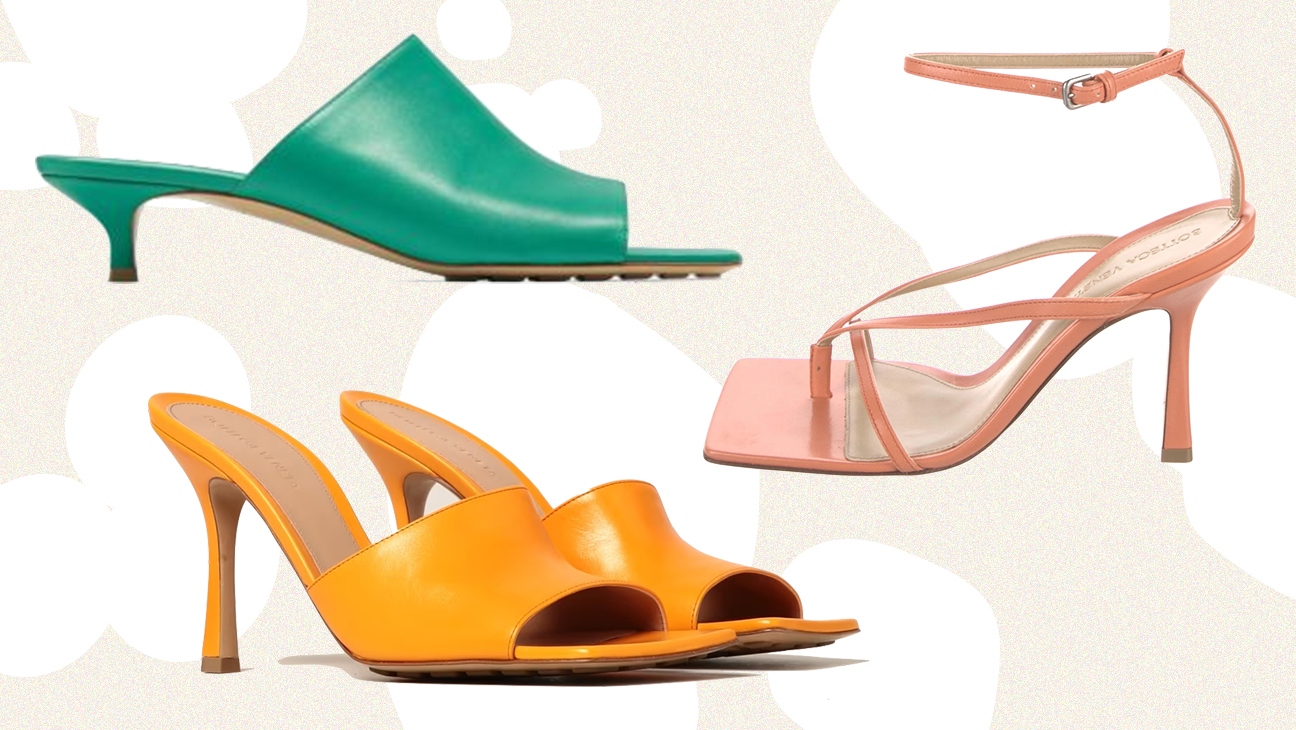 Discount stretch m, strap sandals