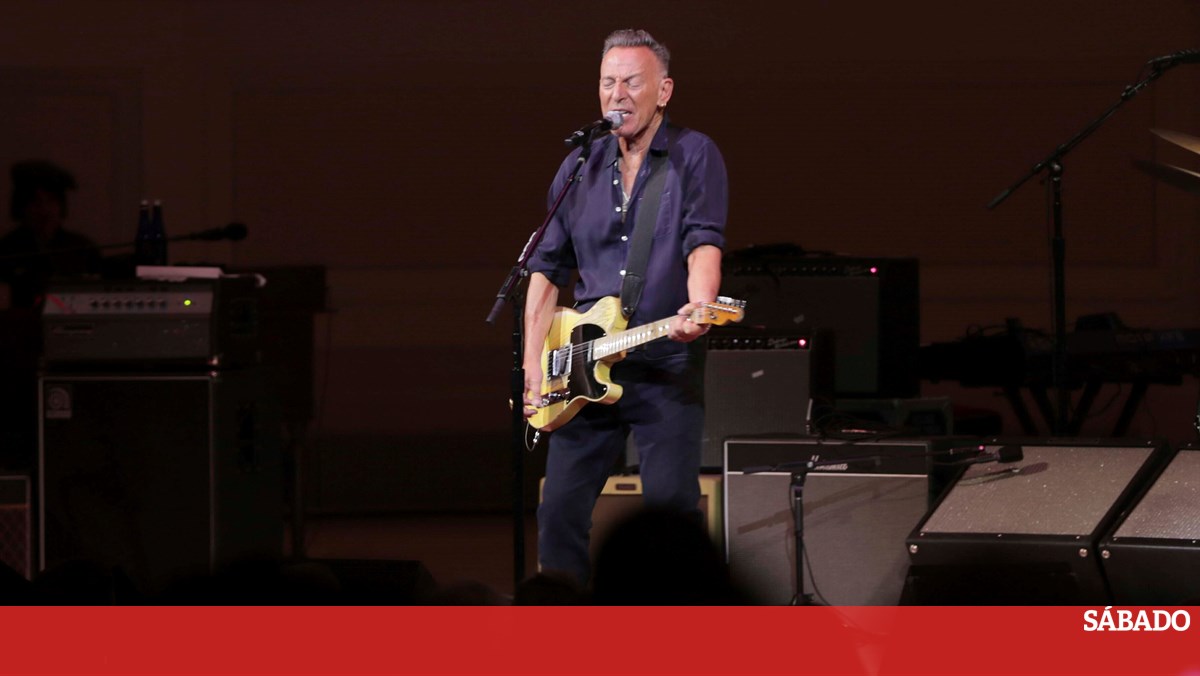 Donald Trump chama o idiota para ligar para Bruce Springsteen