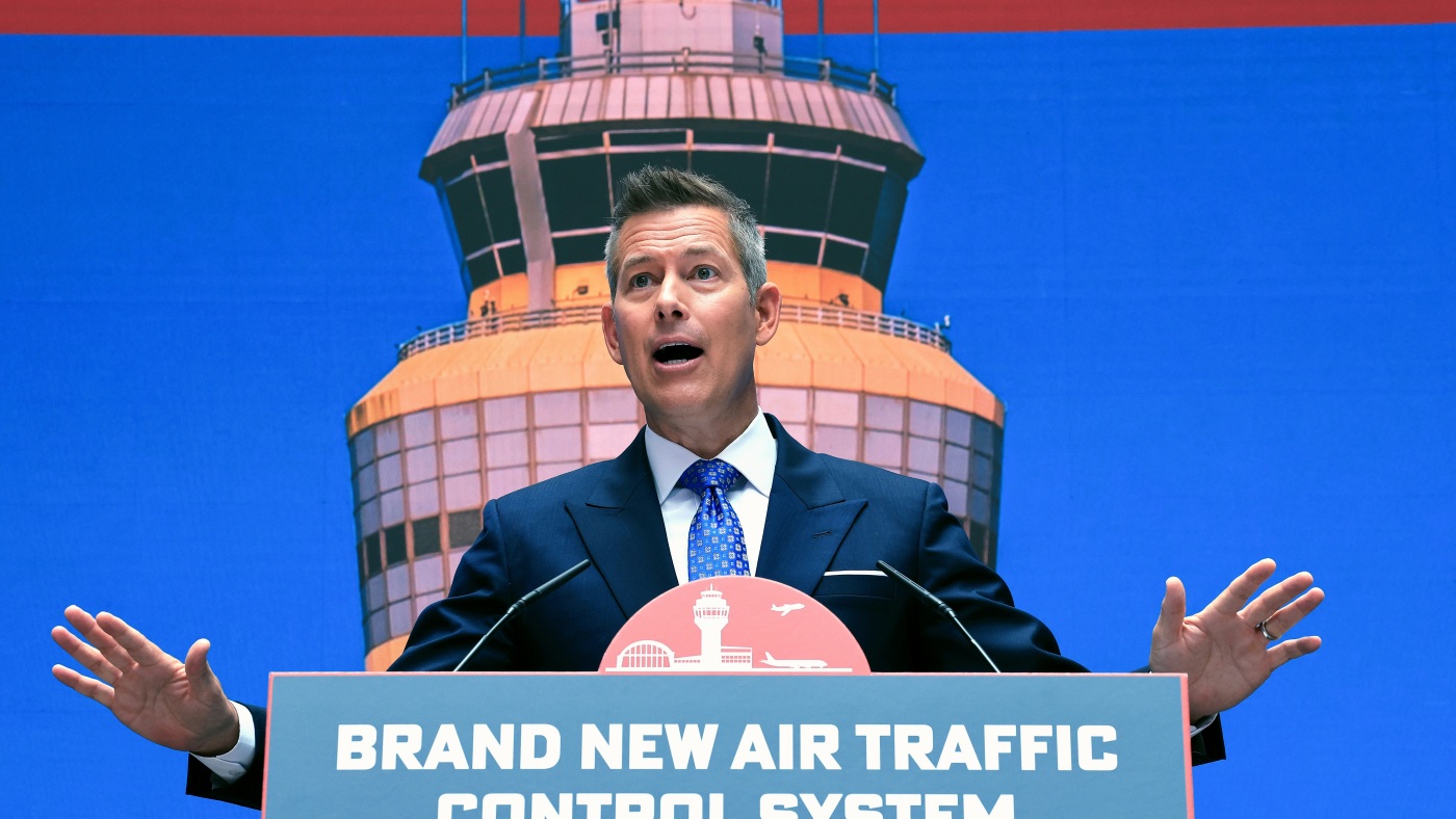 Duffy reveals plans for modernizing air traffic control systems: NPR