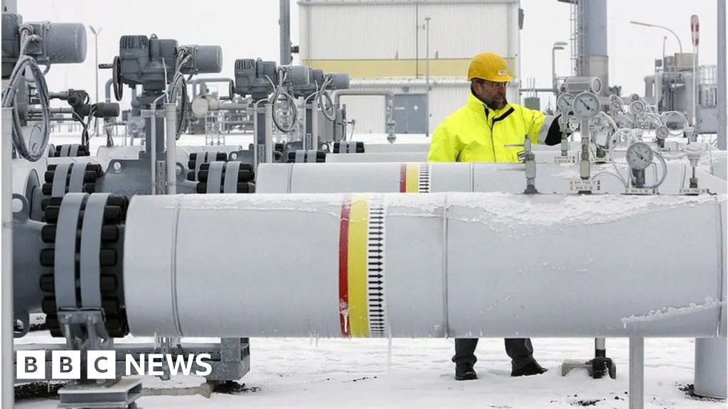EU plans to end Russian gas imports by the end of 2027
