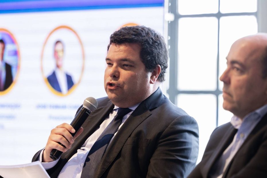 Energia: temos que "garantir que ninguém sobrevola online"