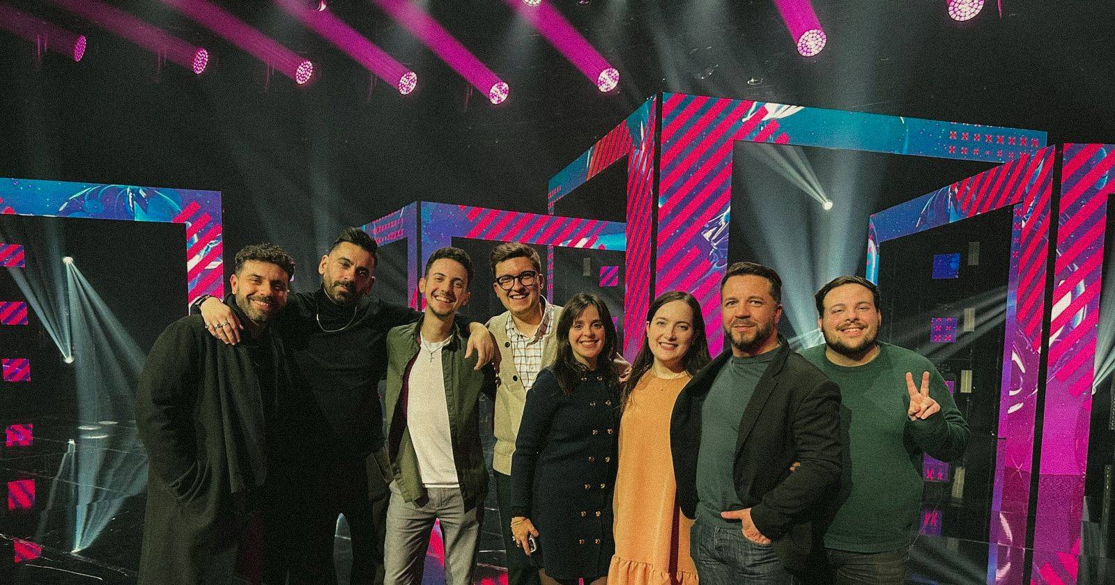 Eurovisão também é para jovens: veem festivais estrangeiros, sabem as canções de cor. Quem são os fãs que dão nova vida ao Festival