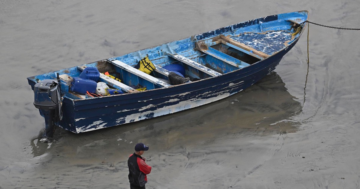 Five people carrying immigrants on the boat capsized near San Diego are charged, killing teenagers and 2 others
