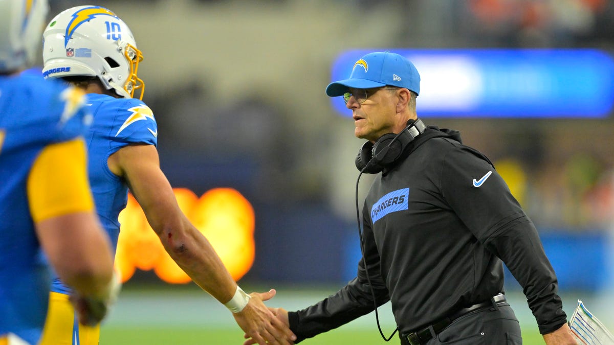 Forecasting the record of chargers in 2025 by game-by-game pick