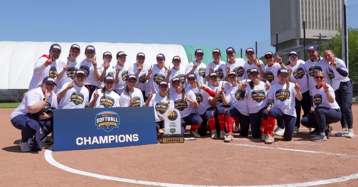 Forest Hill graduate Mackenzie Hoover, Robert Morris advocates the Horizon Championship