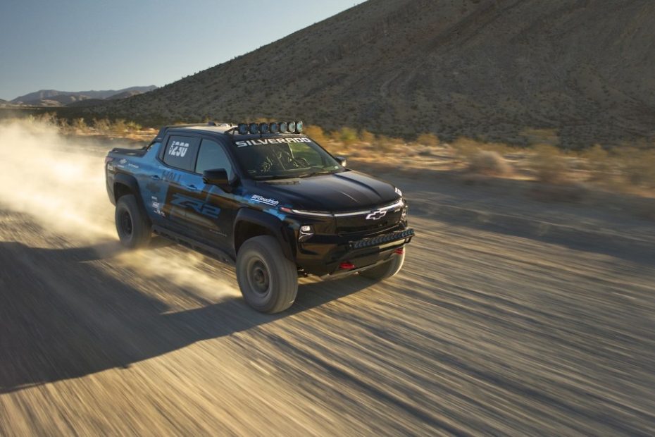 GM's new "manganese-rich" battery promises cheap electric cars in 2028